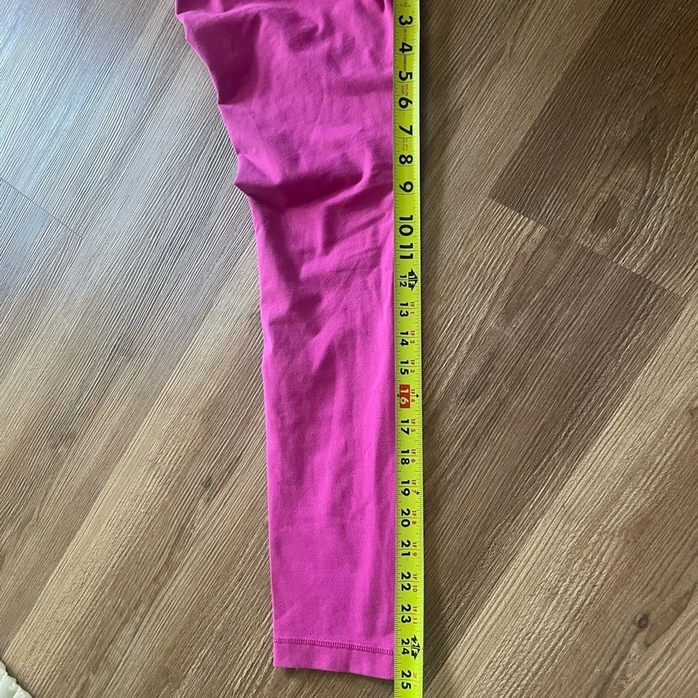 Lululemon leggings hot pink 25 inch inseam size 6 - Picture 4 of 5